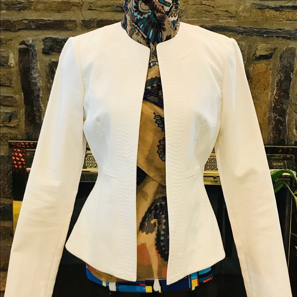 Adrienne Vittadini Cotton Blazer Size 2